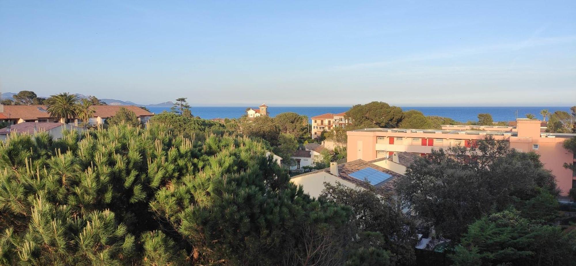 Appartement Lumineux Vue Mer Fréjus Exterior foto